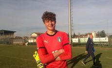 Il portiere parmigiano Filippo Rinaldi (ora all'Olbia) aggredito in campo dal padre di un giocatore del Cesena