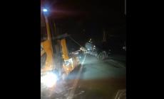 Porporano, scontro tra due auto: una finisce nel fosso. Due feriti leggeri
