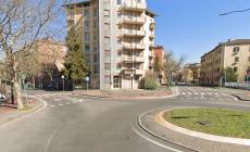 Pedone investito in via Buffolara: 46enne all'ospedale