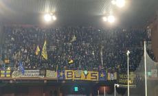 Uno-due "romeno" micidiale, poi la ciliegina di Estevez: 3-0 alla Doria, a Marassi il Parma torna a volare 