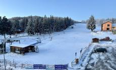A Schia caduti 10 cm di neve, oggi aperto il campo scuola a Schia, non a Pratospilla