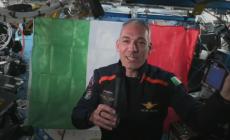 Palazzo Chigi chiama spazio: Giorgia Meloni si collega con la missione "parmigiana" Axiom 3 e con il colonnello Walter Villadei - Foto Video