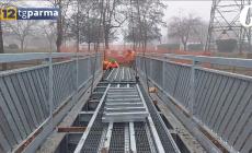 Parco Nord, avvenuta la posa del ponte sul Naviglio  - Video