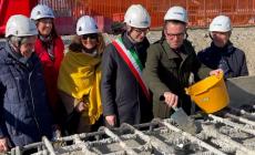 Mosaico abitativo solidale: posata la prima pietra. Il commento del sindaco Michele Guerra: video