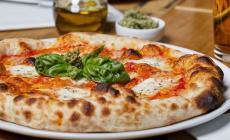 Pizzikotto: sia alta o sia bassa poco cambia:  la pizza è buona
