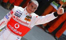 Hamilton in Ferrari dal 2025: sui media esteri &egrave; "il terremoto" che scuote la Formula Uno 