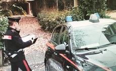 Si accampa abusivamente all’interno di un albergo di Tabiano, denunciato 