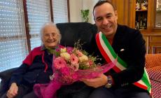 Torrile: Giannina e i suoi 103 anni. Brindisi e chiacchiere con il sindaco Fadda