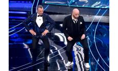 "A Sanremo 2024 pubblicità occulta di John Travolta": l'Agcom multa la Rai per oltre 200mila euro