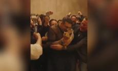 Geolier e l'esultanza per il primo posto - Video