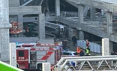Firenze, crollo al cantiere Esselunga: tre operai morti, alcuni dispersi, tre estratti vivi dalle macerie - Video