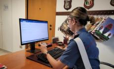 Vandalizza le auto del vicino di casa: denunciato dai carabinieri