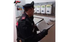 I carabinieri intervengono per un incendio e scoprono l’allaccio abusivo di un contatore alla rete di fornitura elettrica