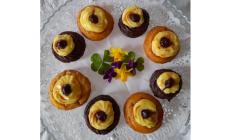 Arrivano le  zeppole di due colori