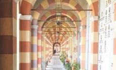 Cimitero, ancora fiori rubati dalle tombe 