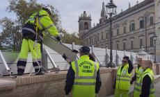 Le paratie contro la piena: la prova di montaggio &egrave;  ok
