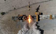 L'Iran sta attaccando Israele con decine di droni e anche missili. Il mondo con il fiato sospeso