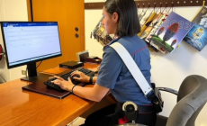 Scopre una chat fra il marito e un'altra donna e la divulga tra i colleghi dell'azienda: denunciata per diffamazione