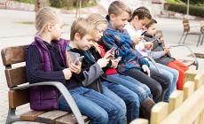 Come minimizzare l'effetto dei cellulari sul cervello  