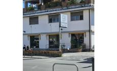 Incendio nella notte in un  forno gastronomia a Baganzola:  locale distrutto