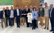 Pecchia e il suo staff in visita a Cibus: serie A e tanto gusto made in Parma - Video