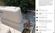 Vandalizzata ancora la tomba di Enrico Berlinguer a Roma - Foto 
