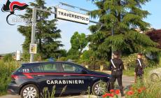 Rapina un supermercato armato di coltello minacciando le commesse: denunciato un 60enne