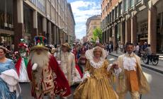 Tradizione e allegria: le maschere di tutta Italia sfilano per Parma 