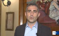 Pizzarotti: "Intelligenza artificiale, servono corsi di formazione garantiti e retribuiti per i cittadini disoccupati"