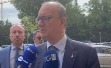 Valditara: «La tecnologia? Utile, ma attenti ai tanti rischi» - Videointervista all'arrivo a Gtalk - Video: la visita del ministro al Toschi