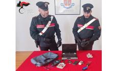 Ladri di furgone  2.0:  sorpresi mentre "mappano" con un computer il blocchetto di accensione del mezzo. Arrestati