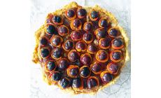 Crostata  albicocche e ciliegie