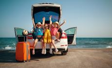 Bambini in viaggio:  i consigli per  gli spostamenti con i pi&ugrave; piccoli a bordo