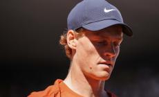 Roland Garros,  Sinner ko con Alcaraz: lo spagnolo va in finale. Incontrerà Zverev