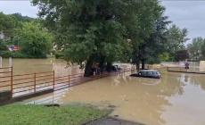 Mulazzano, strade e cortili allagati (video). Riaperto il ponte sulla Parma fra Langhirano e Mulazzano