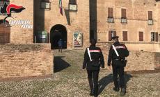 Pranzano in un ristorante e, ingannando la titolare, se ne vanno senza pagare denunciata una coppia