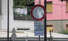 Riattivata la corsia bus di via Zarotto, in funzione dalle 7.30 alle 19.30: attenzione alle multe