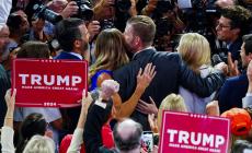 La convention repubblicana approva la nomination di Trump per la Casa Bianca