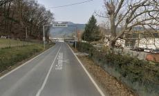 Tamponato da un'auto pirata nella notte a Marzolara. Due feriti di media gravit&agrave; anche a Gainago e Medesano