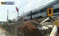 Via Toscana ancora disagi a dieci giorni dal deragliamento - Video