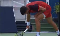 Alcaraz perde e disintegra la racchetta, social "impazziti" - Video 