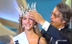 Alain Delon incorona Martina Colombari Miss Italia 1991: il video in ricordo dell'attore 