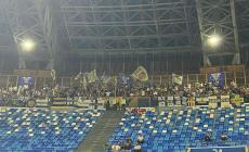 Parma eroico, generoso. Ma vince il Napoli 2-1. I crociati hanno giocato mezz'ora con Delprato in porta - Risultati e classifica