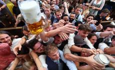 Oktoberfest, al via la festa della birra a Monaco di Baviera - Foto 