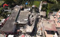 Chi sono le persone morte e ferite nel crollo della palazzina: la madre 41enne e i due figli di 6 e 4 anni