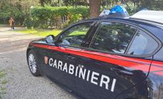 Si invaghisce di una trentenne e la perseguita: 86enne denunciato per stalking a Quattro Castella