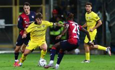 Parma, serata amara, con il Cagliari seconda sconfitta casalinga consecutiva: anche questa volta &egrave; 2-3. Pecchia: "Una sconfitta che brucia" - Risultati e classifica