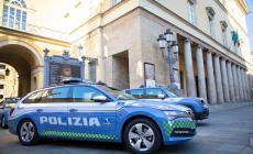 Fermato per un controllo davanti al Regio, colpisce un poliziotto provocandogli lesioni guaribili in 30 giorni:  17enne arrestato