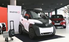 La micromobilit&agrave; secondo Nissan: arriva Nanocar Silence S04
