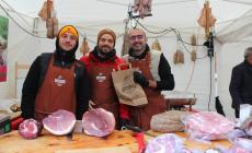 November Porc, Zibello fa subito il pienone. E domani tocca al maxi-strolghino (fritto) - Foto